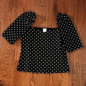 Cute sweetheart polka dot top from H&M!